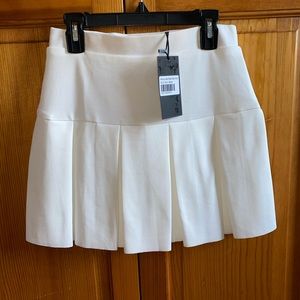 NWT White Tennis Pleat Mini skirt Princess Polly